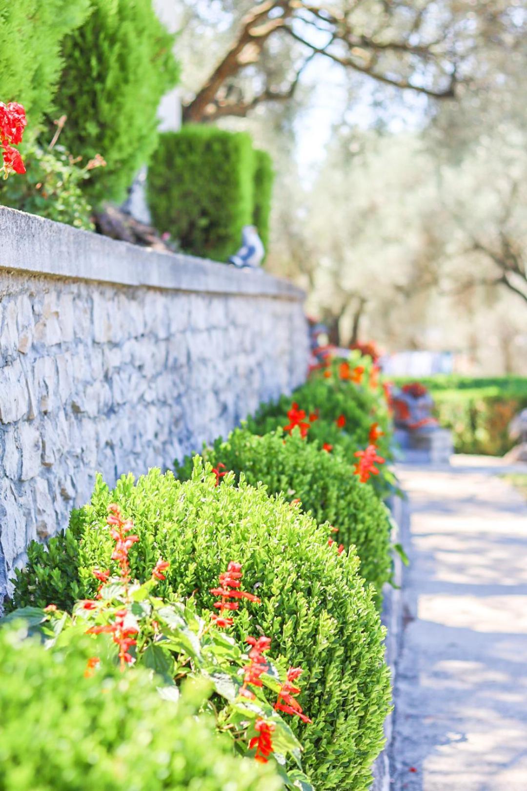 Hilja'S Oliven Garden Bungalows Ulcinj Exterior photo